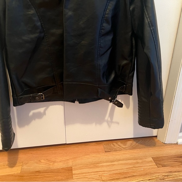 Womens Black faux Leather motorcycle jacket xl - Picture 6 of 13